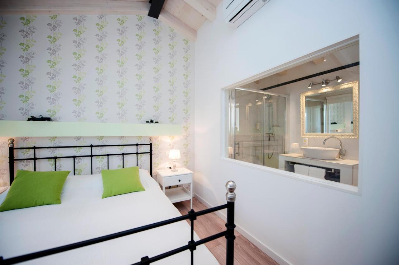 Villa Kos Rovinj Apartments Esterno foto