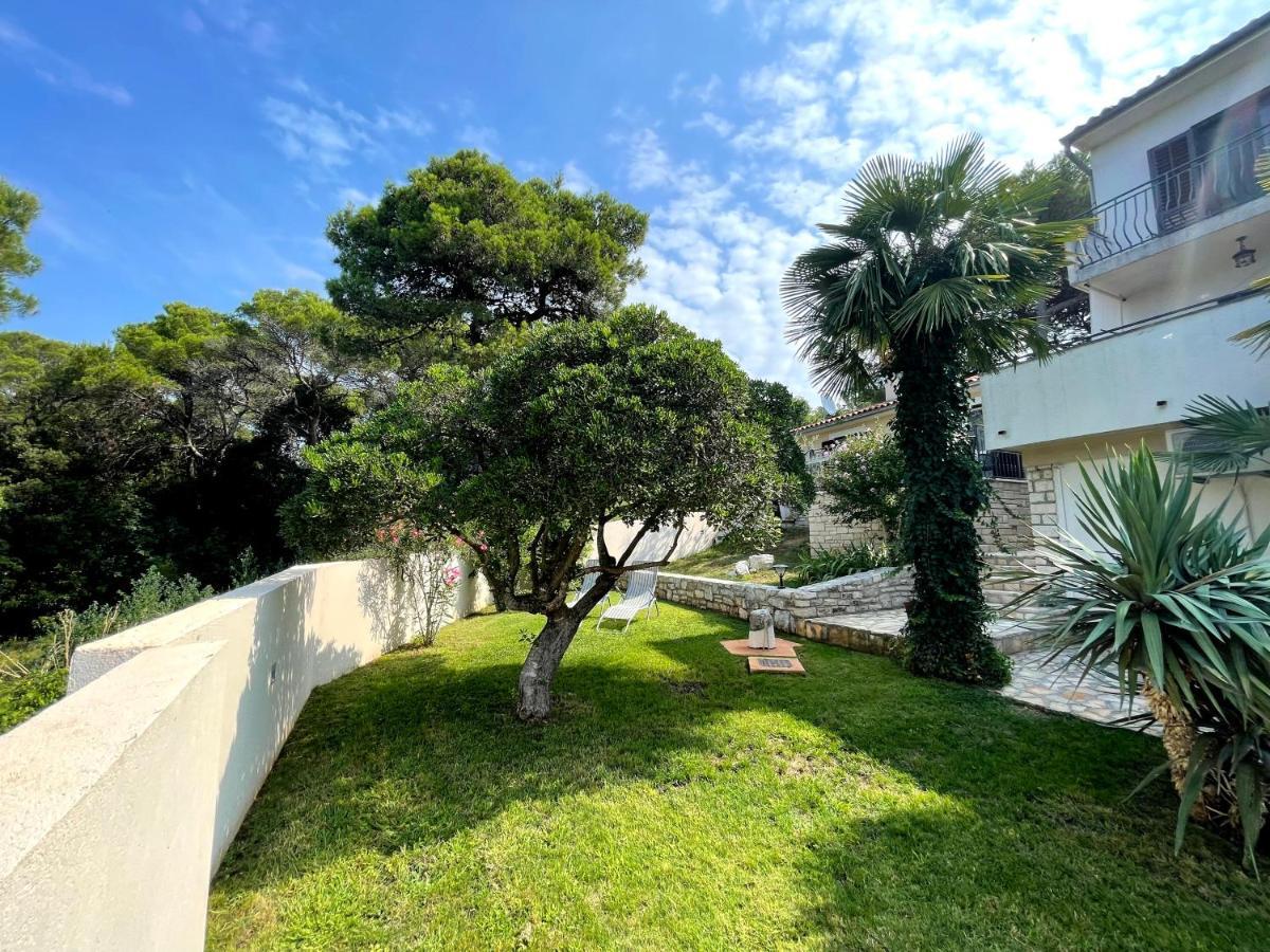 Villa Kos Rovinj Apartments Esterno foto