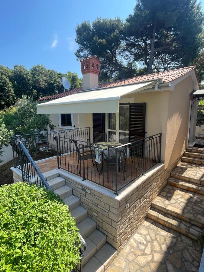 Villa Kos Rovinj Apartments Esterno foto