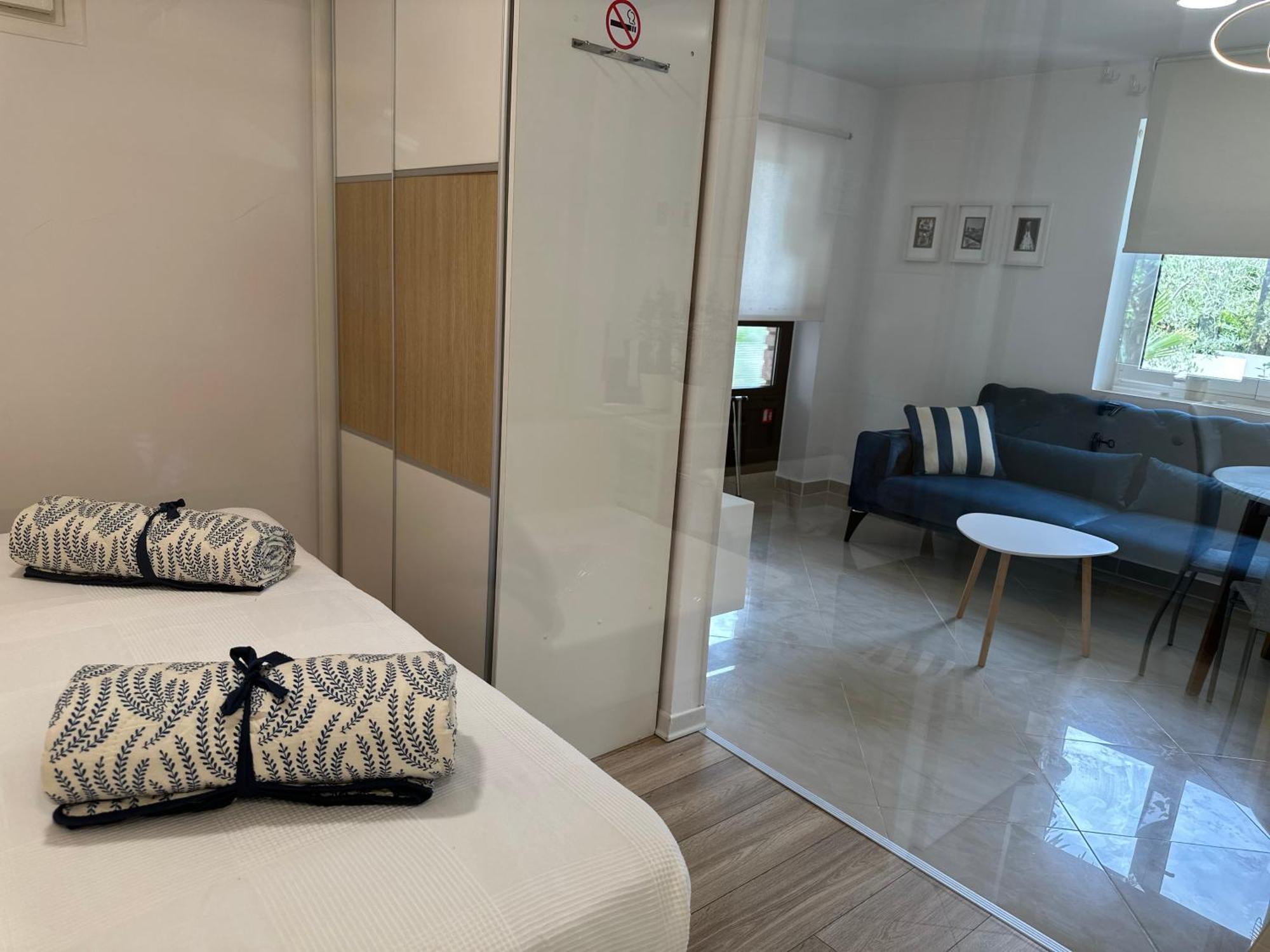 Villa Kos Rovinj Apartments Esterno foto